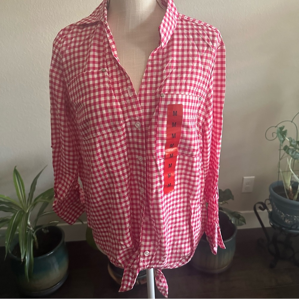 Jones New York || baby pink gingham tie front button down blouse - Picture 1 of 8